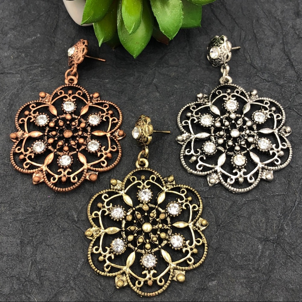 🍀 Filigree Medallion Rhinestone Earrings Earrings Earrings Earrings Earrings